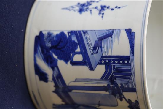 A good large Chinese blue and white brush pot, bitong, Kangxi period, c.1700-15, 18cm high, 20.2cm diameter, small chip to foot A good large Chinese blue and white brush pot, bitong, Kangxi period, c.1700-15, 18cm high, 20.2cm diameter, small chip to foot
